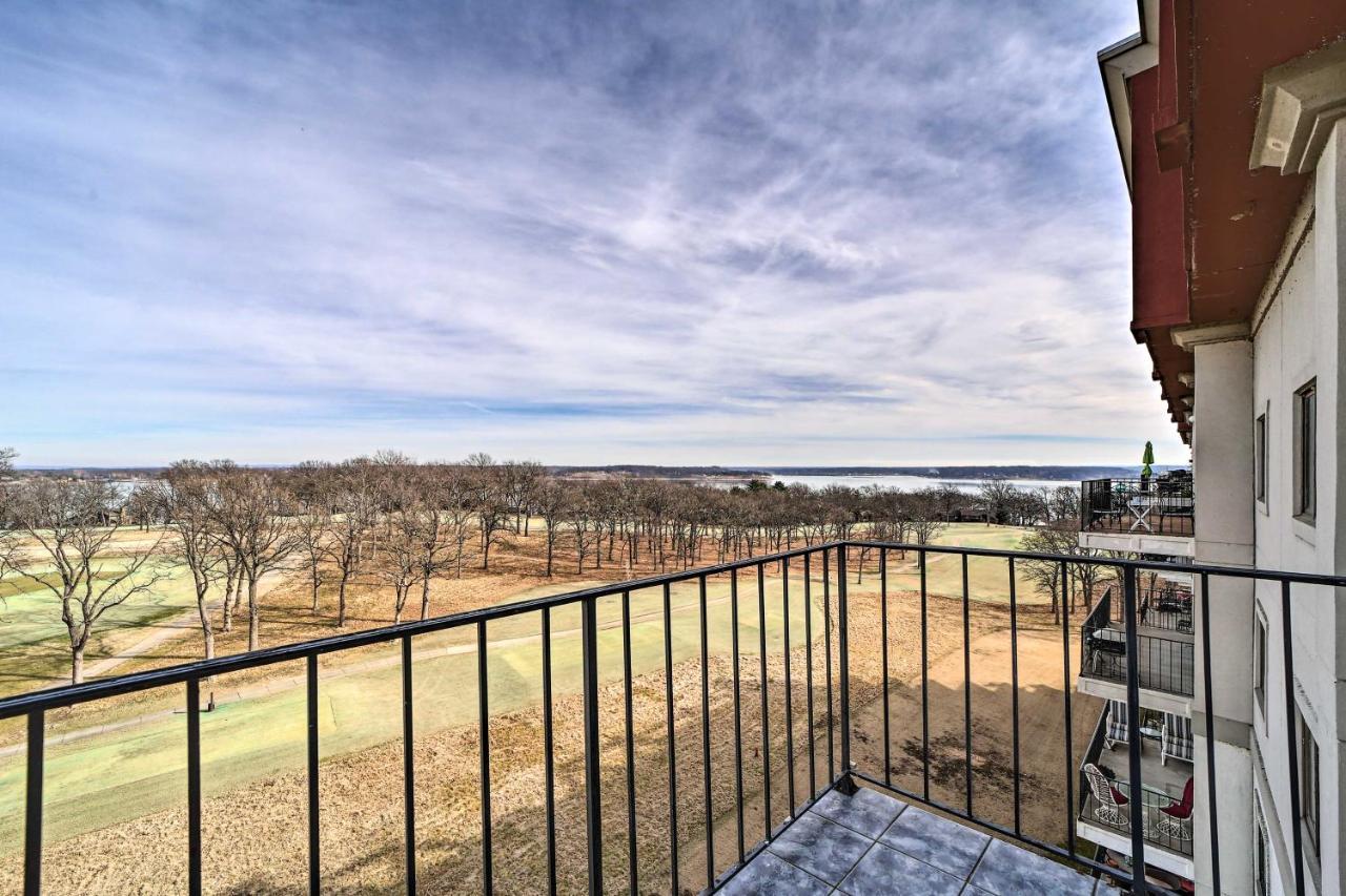 Modern Monkey Island Condo Balcony And Lake View! Exterior photo